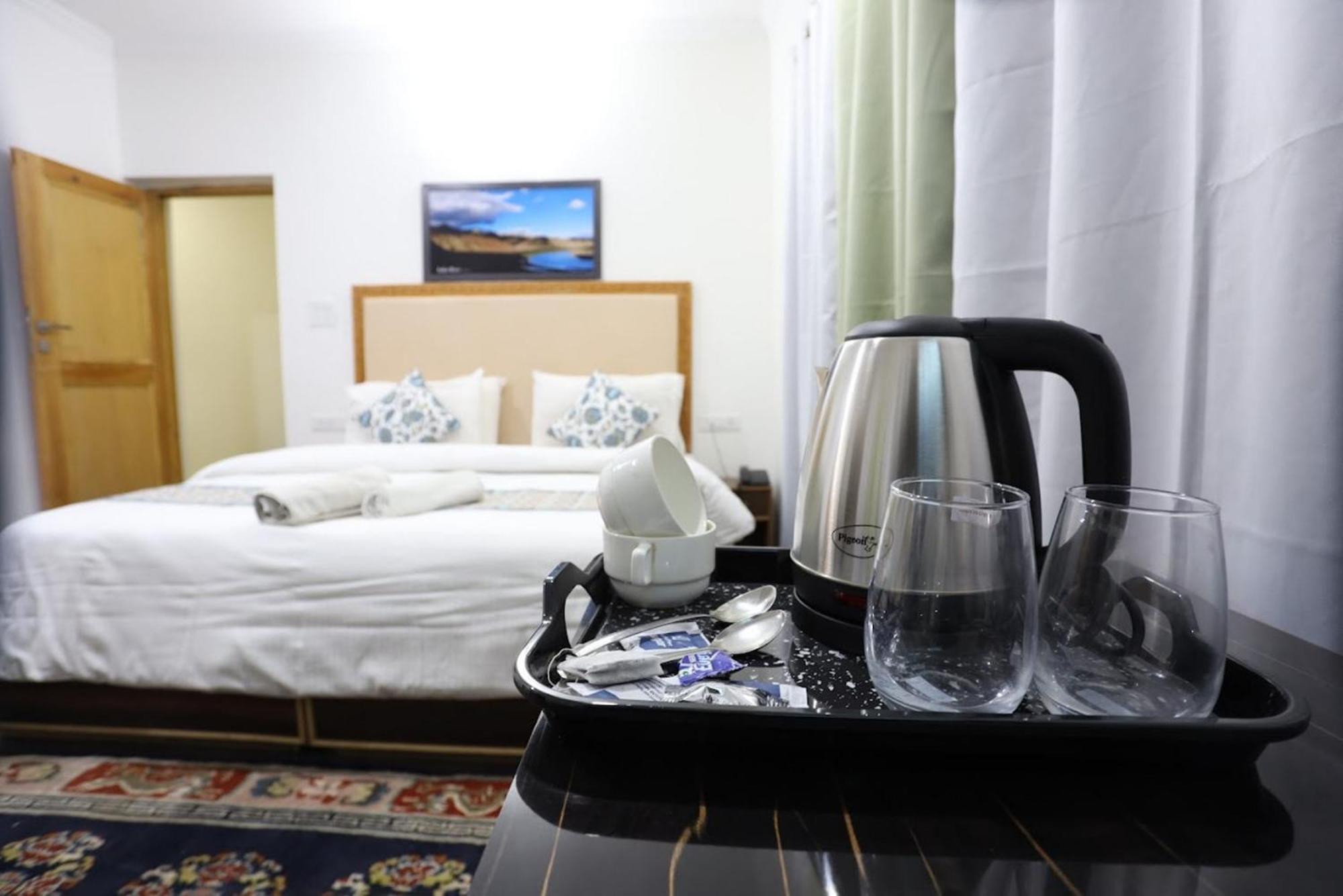 Tih Hotel Jorchung 레 외부 사진